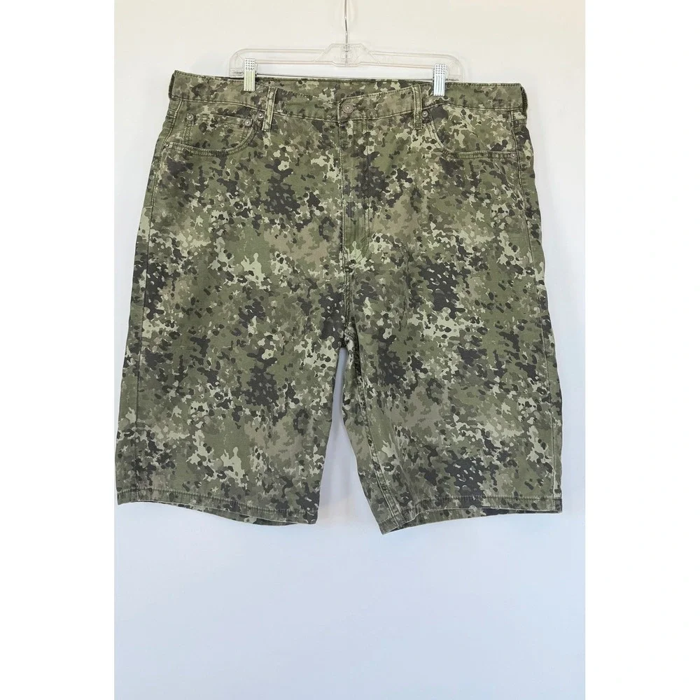 Levis 469 Loose Fit Green Digital Camo Denim Shorts‎ Mens W42 Fits 41 Utility